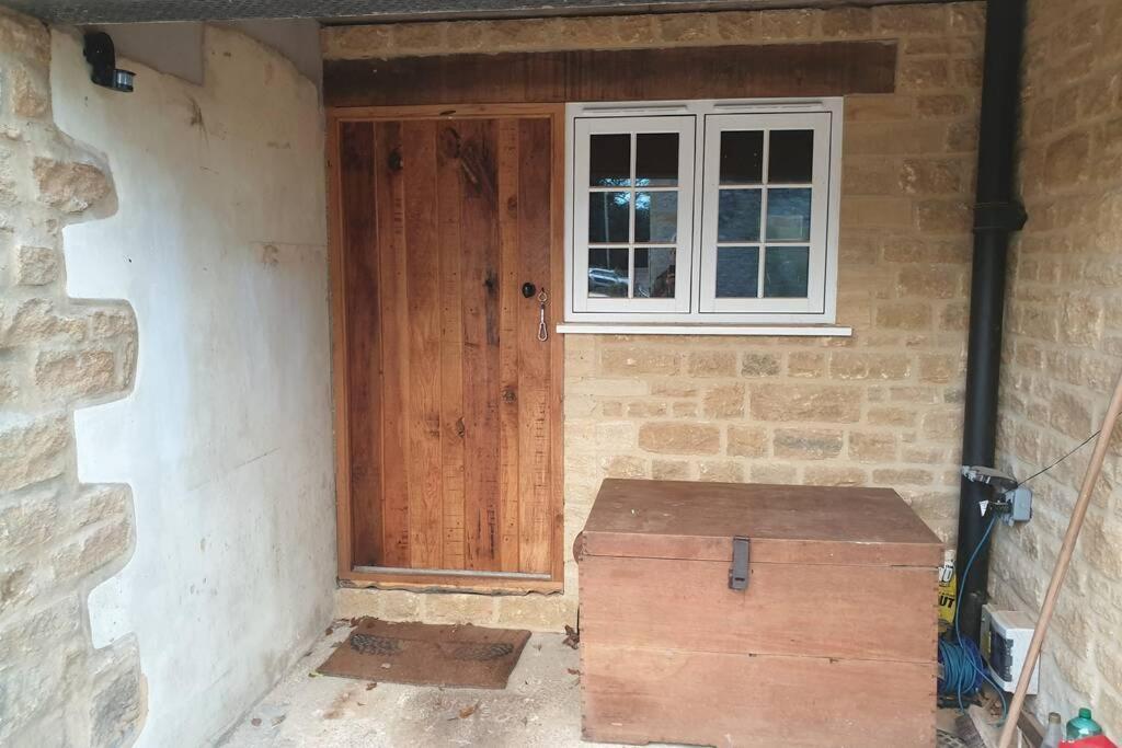 Traditional Coach House In Rural Private Estate. Yeovil Exterior photo